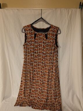 Perceptions Multicolor Pleated Midi Dress in Orange, Black and White